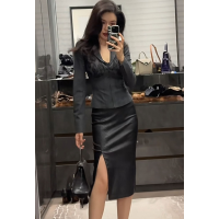 High-slit leather skirt US 560 High-slit leather skirt US 560