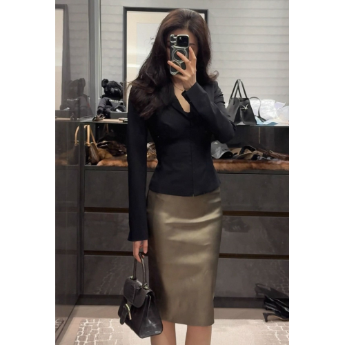 skinny leather skirt US 480